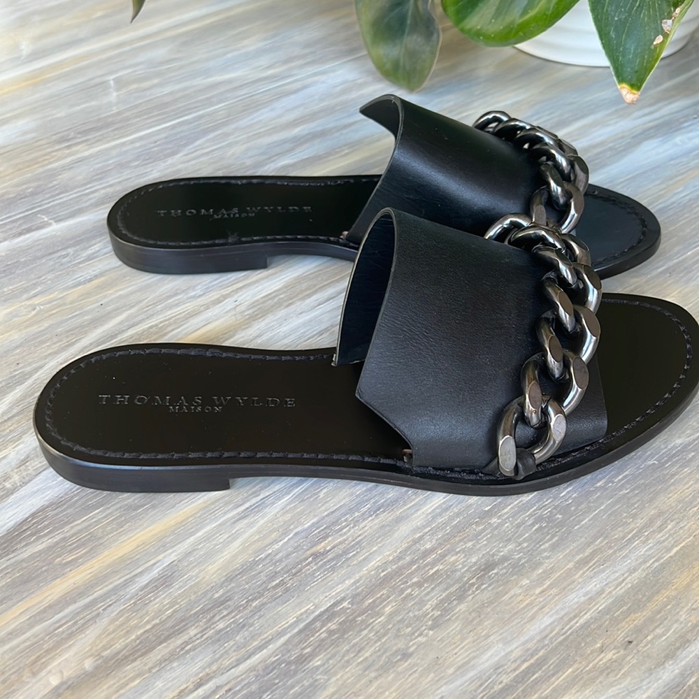Thomas Wylde Maison Razor Chained Link Sandals - Picture 3 of 12